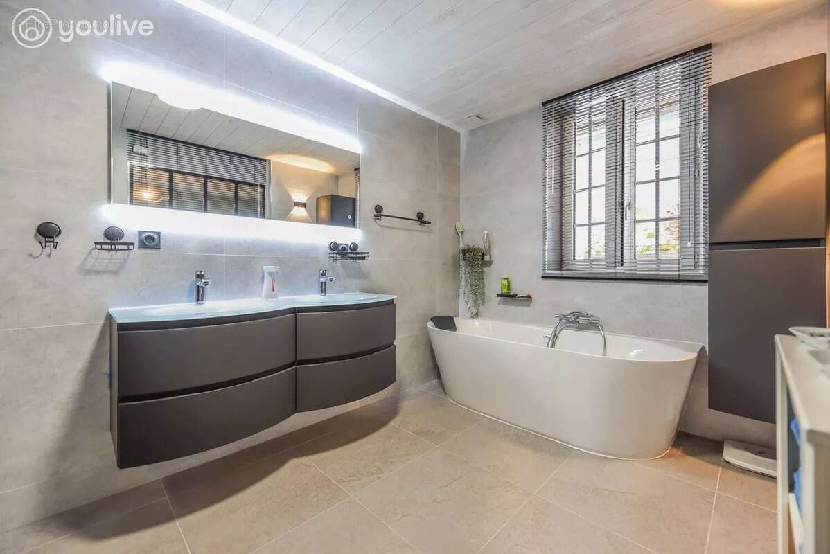 Maison à LE FOLGOET