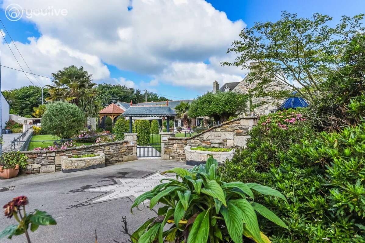 Maison à LE FOLGOET