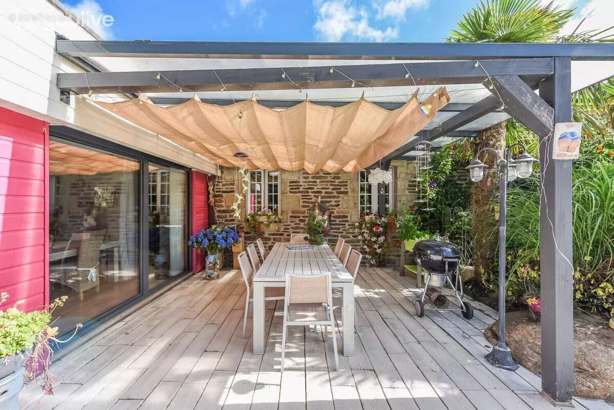 Maison à LE FOLGOET