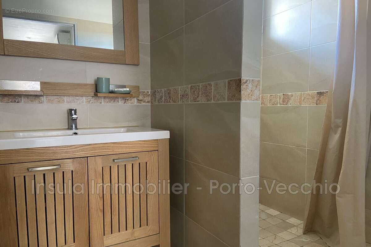 Appartement à LECCI