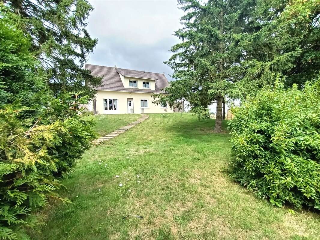 Maison à REVERCOURT