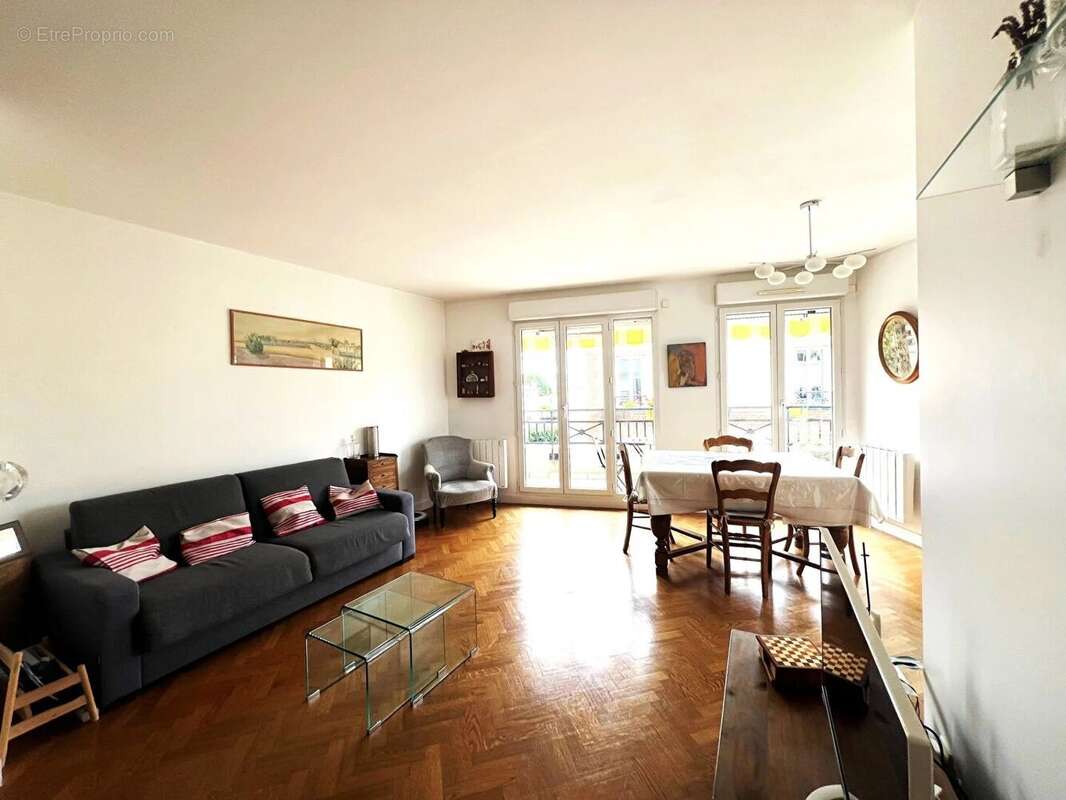 Appartement à BOIS-COLOMBES