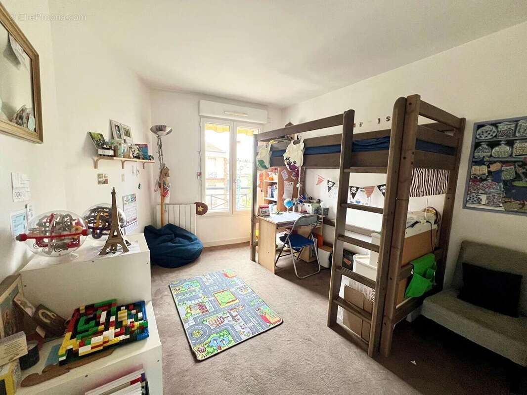 Appartement à BOIS-COLOMBES