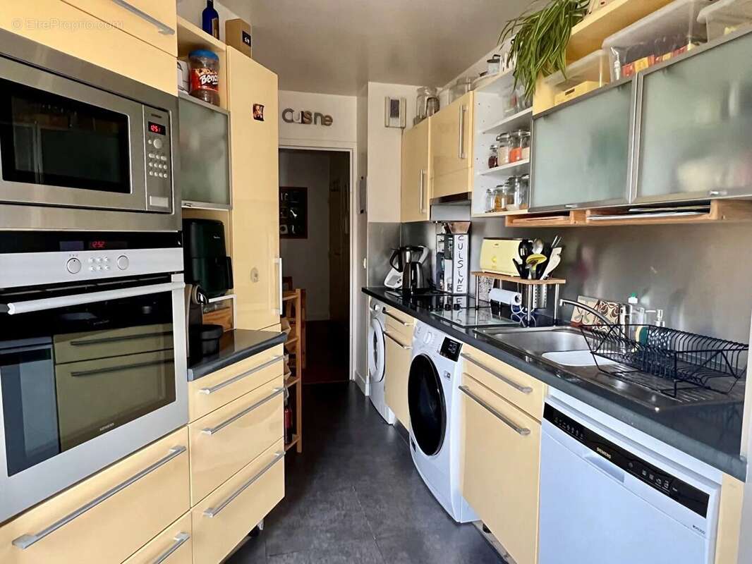 Appartement à BOIS-COLOMBES