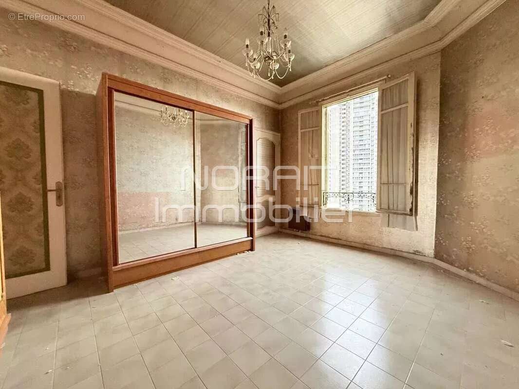 Appartement à BEAUSOLEIL