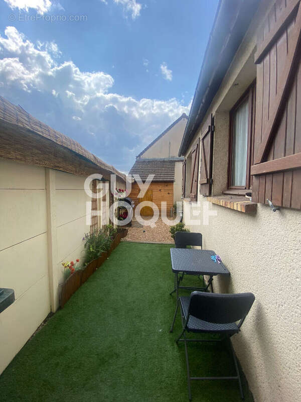 Maison à EZY-SUR-EURE