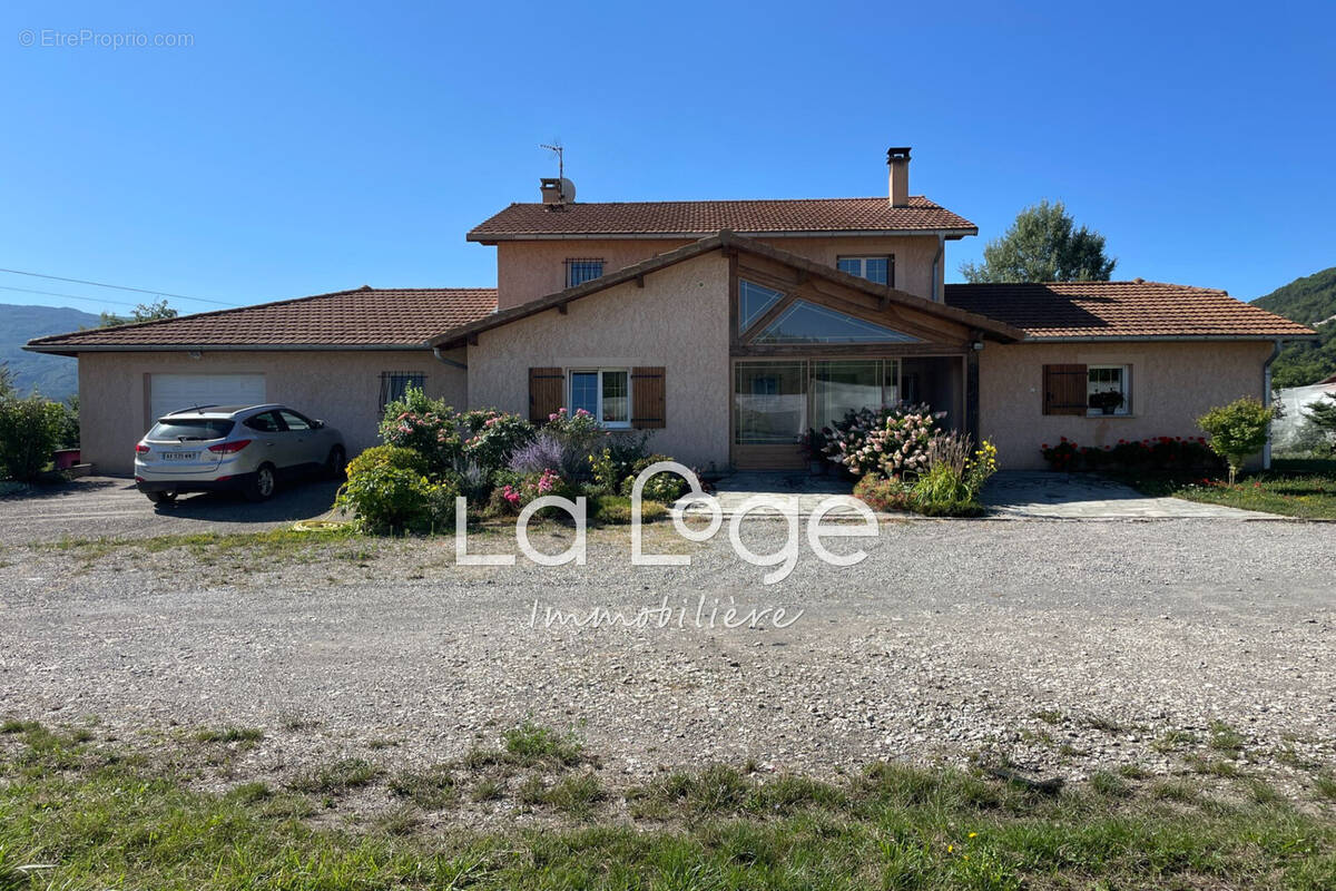 Maison à FOUILLOUSE