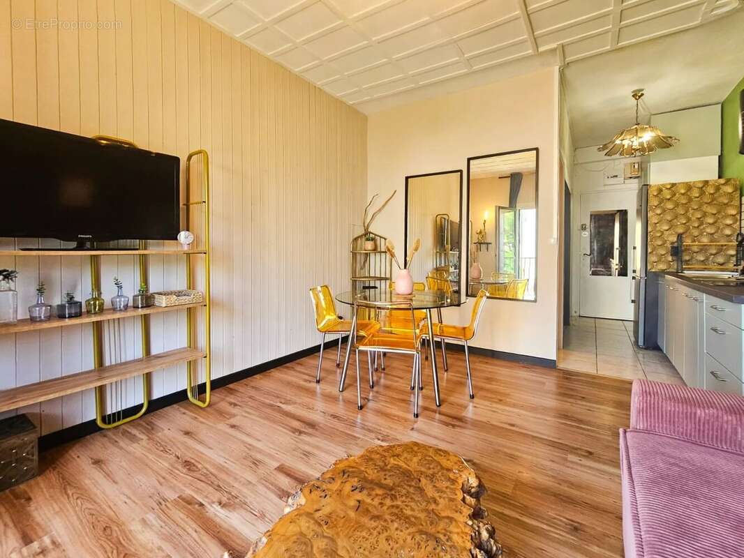 Appartement à FREJUS