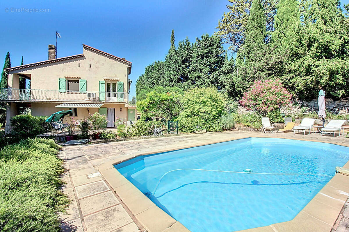 Maison à DRAGUIGNAN