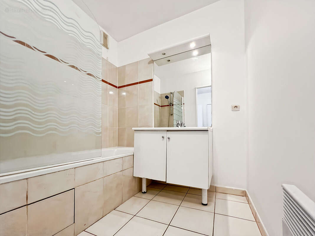 Appartement à CORBEIL-ESSONNES