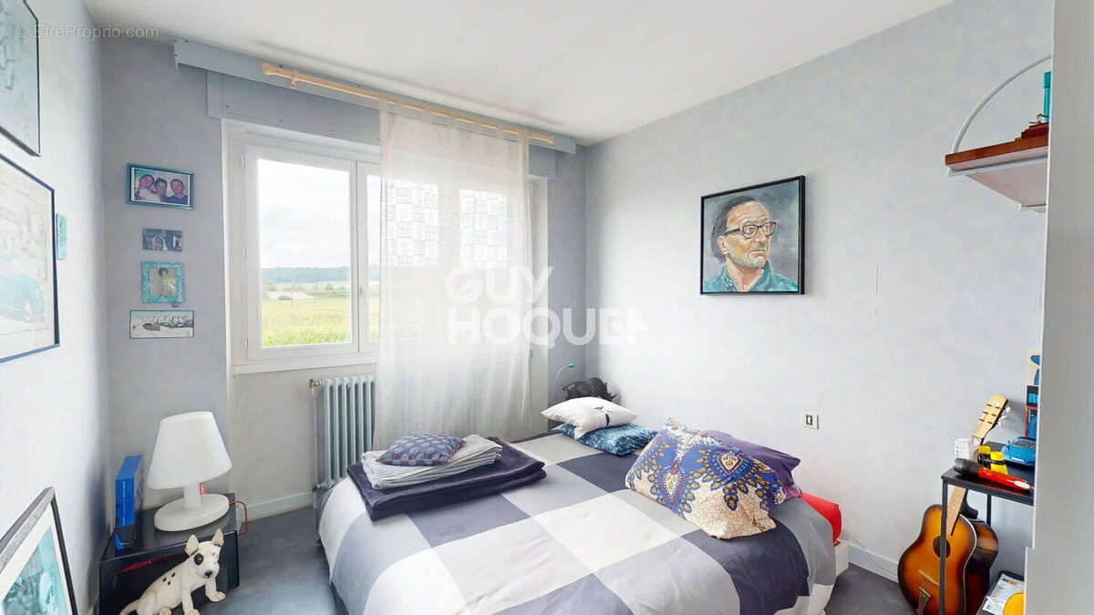 Maison à VAIVRE-ET-MONTOILLE