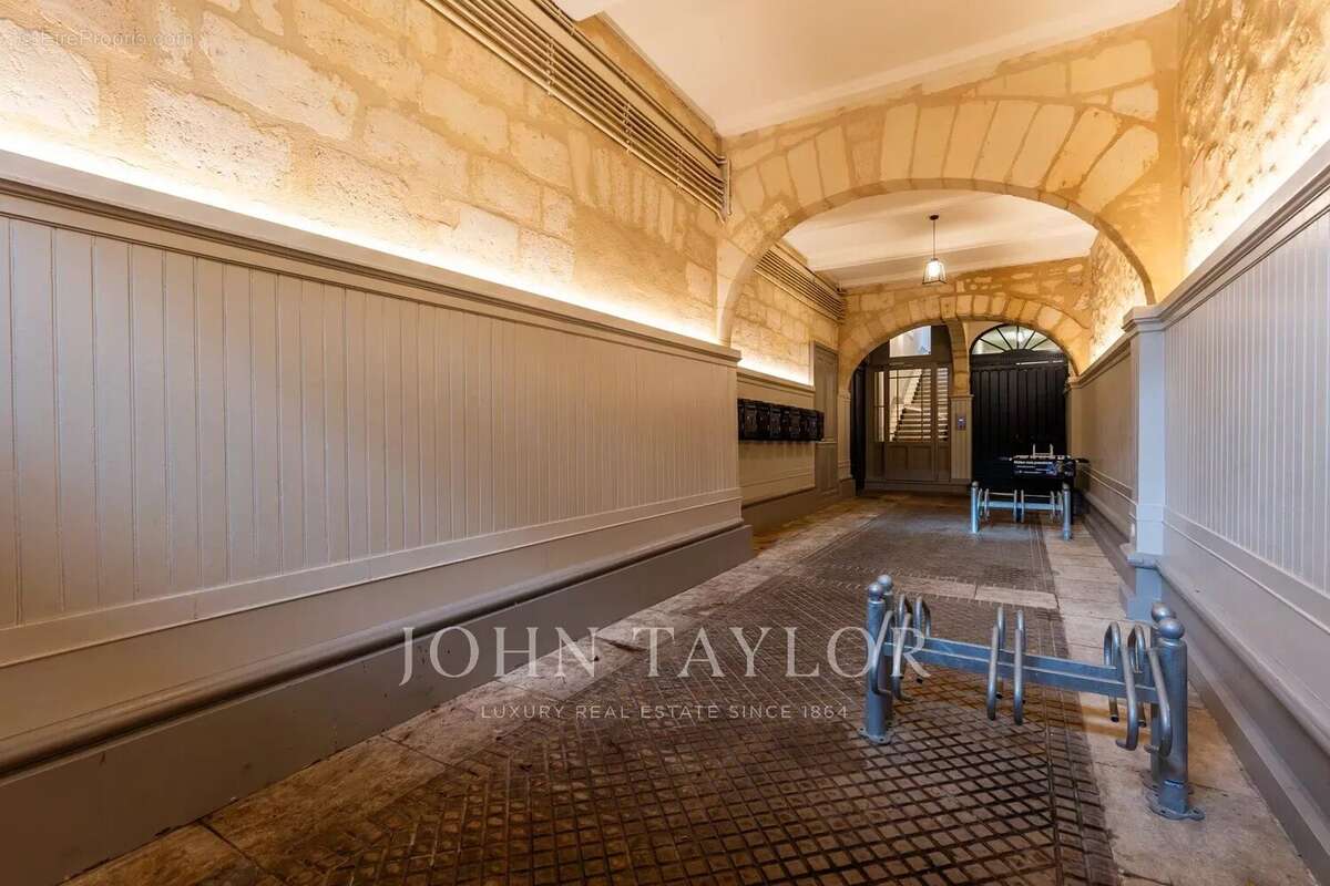 Appartement à BORDEAUX