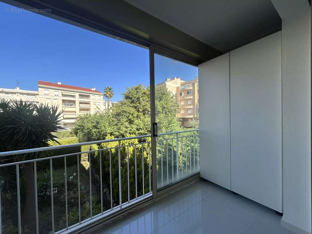 Appartement à CANNES