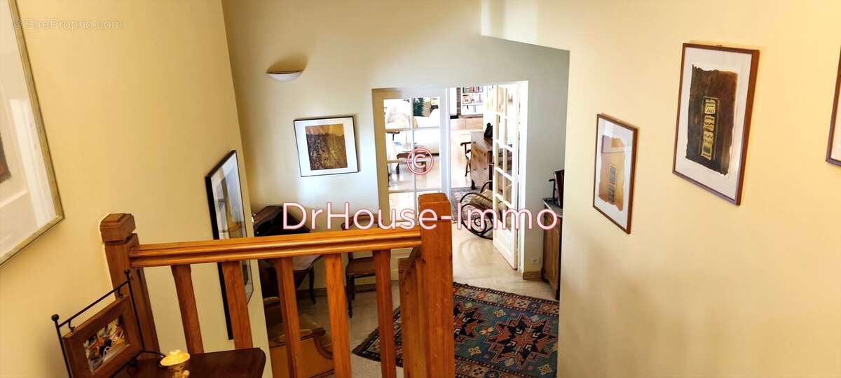 Maison à BAGNOLS-SUR-CEZE