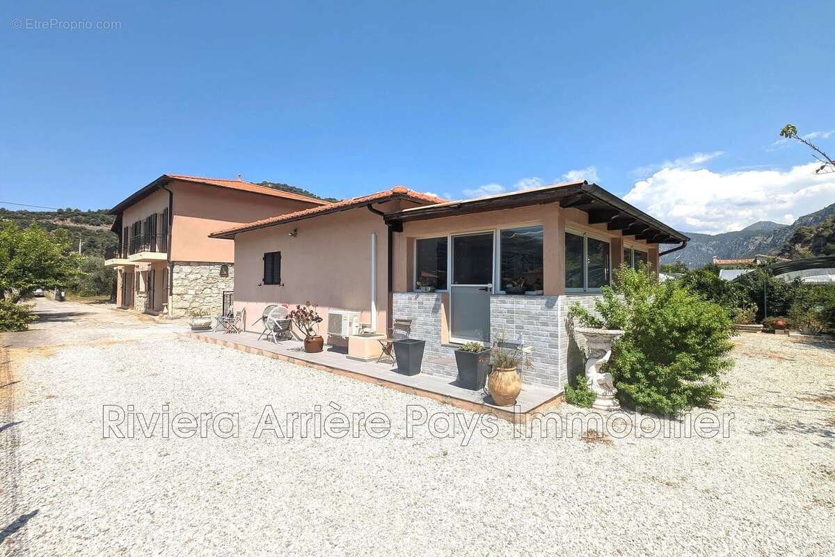 Maison à SAINT-MARTIN-DU-VAR