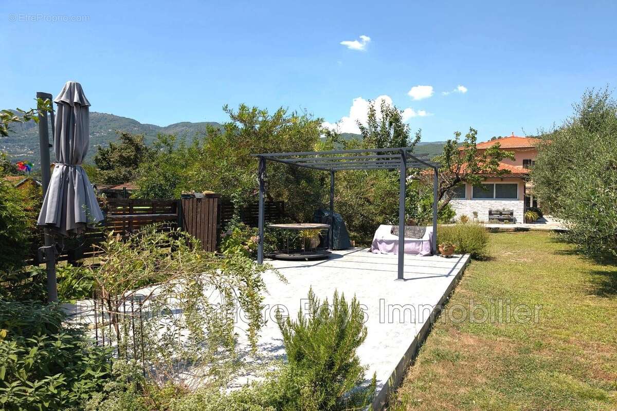 Maison à SAINT-MARTIN-DU-VAR