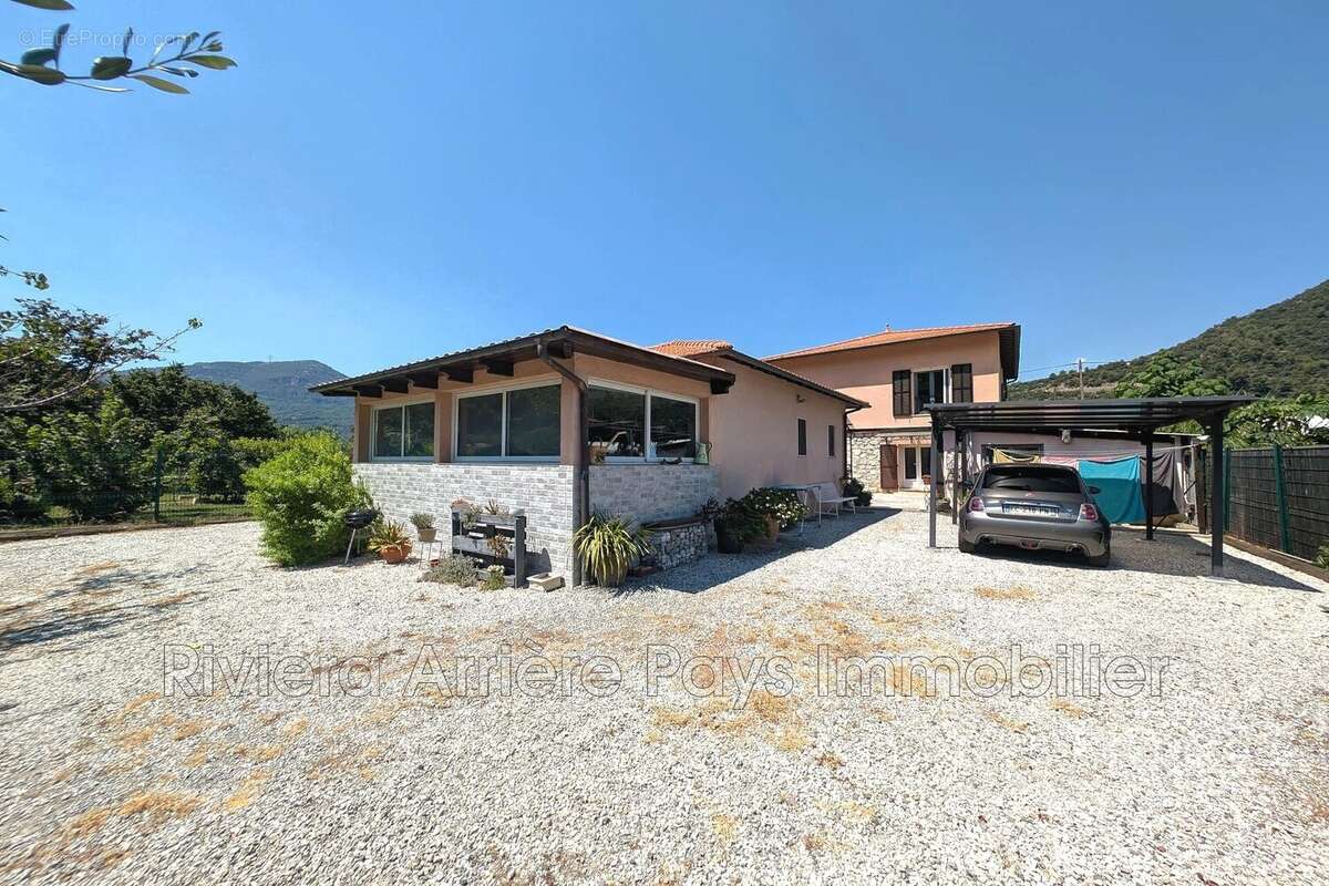 Maison à SAINT-MARTIN-DU-VAR