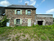 Maison à ROZ-LANDRIEUX