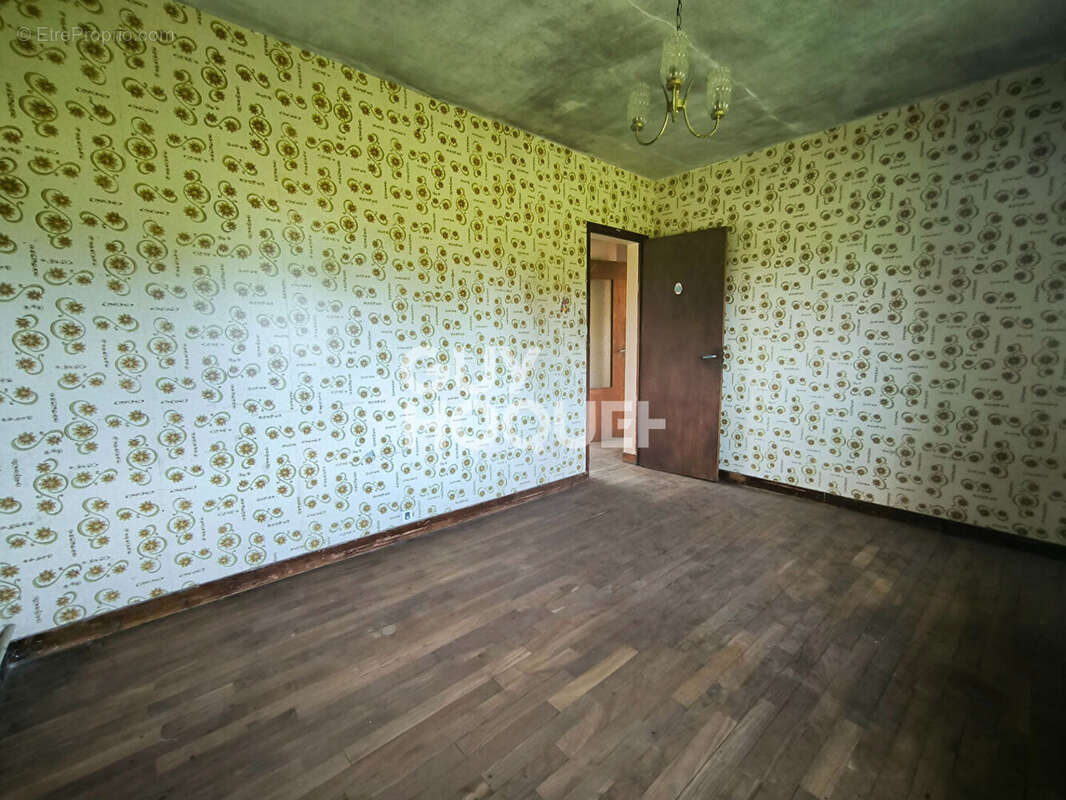 Maison à ROZ-LANDRIEUX