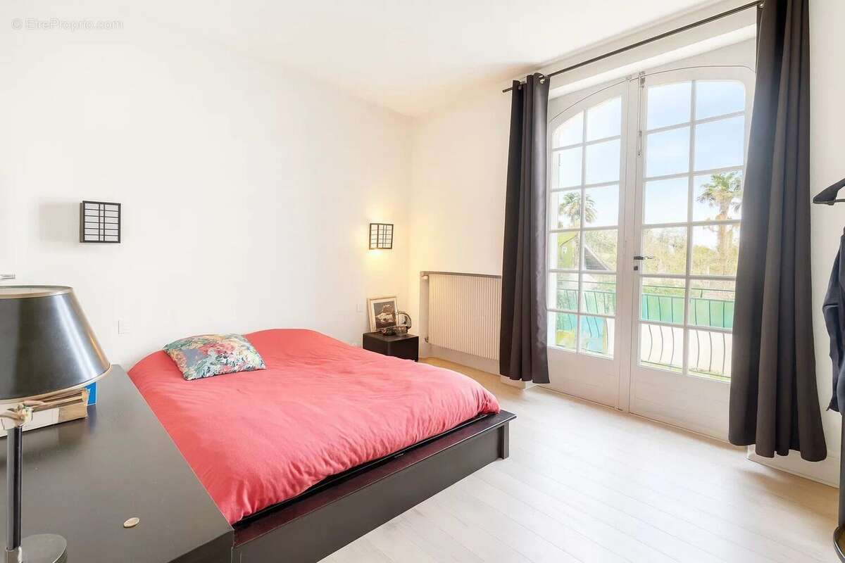 Maison à VILLENEUVE-SUR-LOT