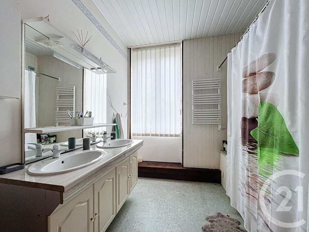 Maison à SAINT-MICHEL-EN-GREVE