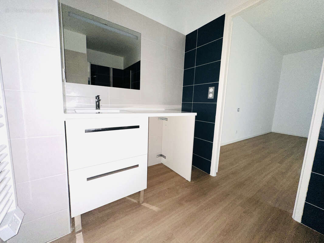 Appartement à GEVEZE