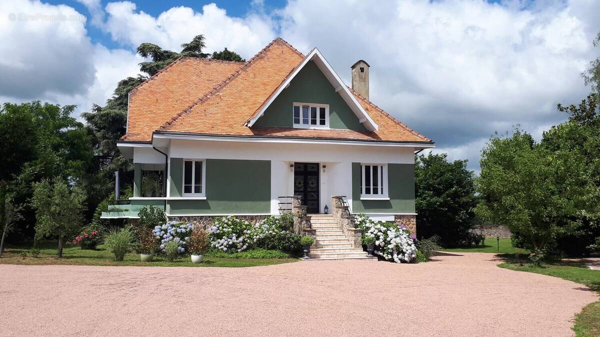 Maison à SAINT-MATHIEU