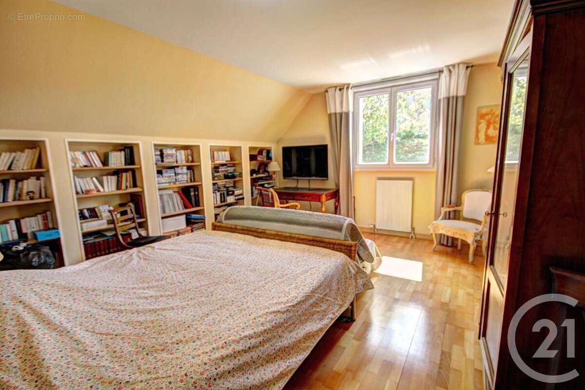 Maison à BOUCHEMAINE