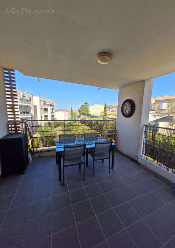 Appartement à MARSEILLE-15E