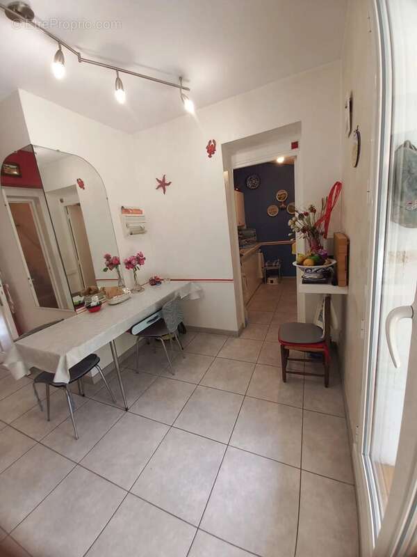 Appartement à MARSEILLE-9E
