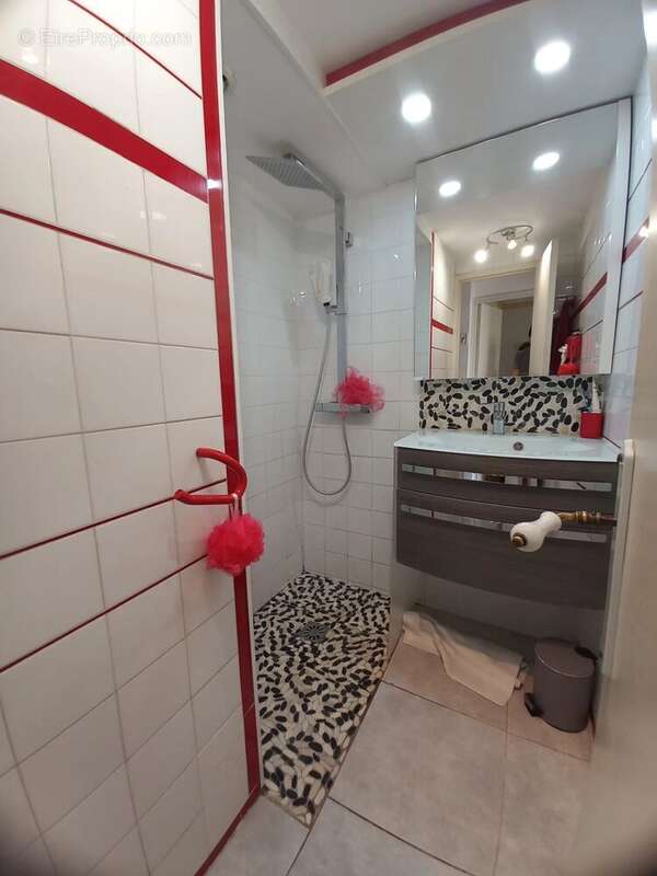 Appartement à MARSEILLE-9E