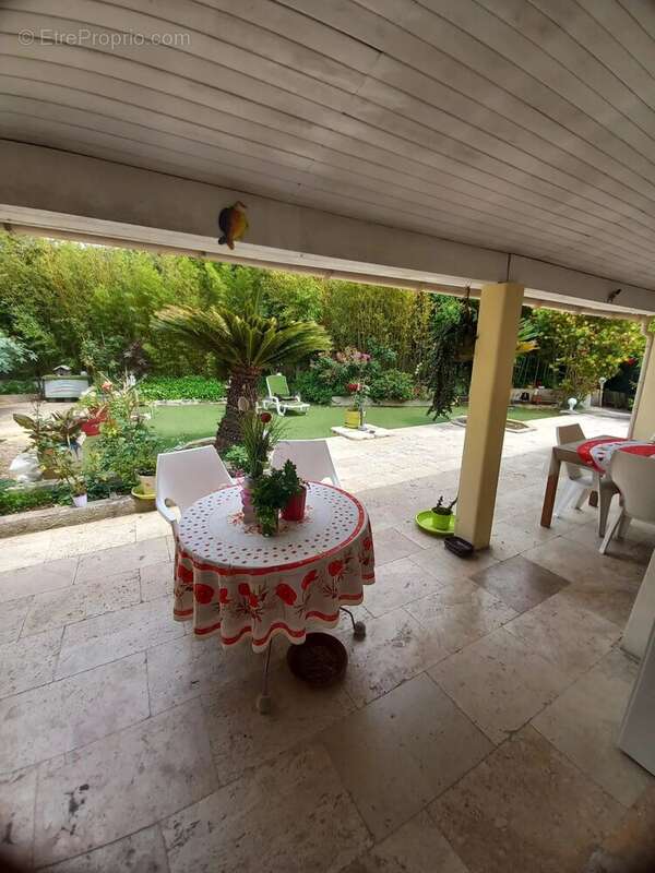 Appartement à MARSEILLE-9E