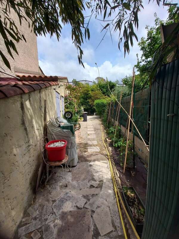 Appartement à MARSEILLE-9E