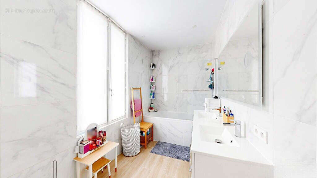 Maison à MANTES-LA-VILLE