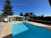 Maison à PERS-JUSSY