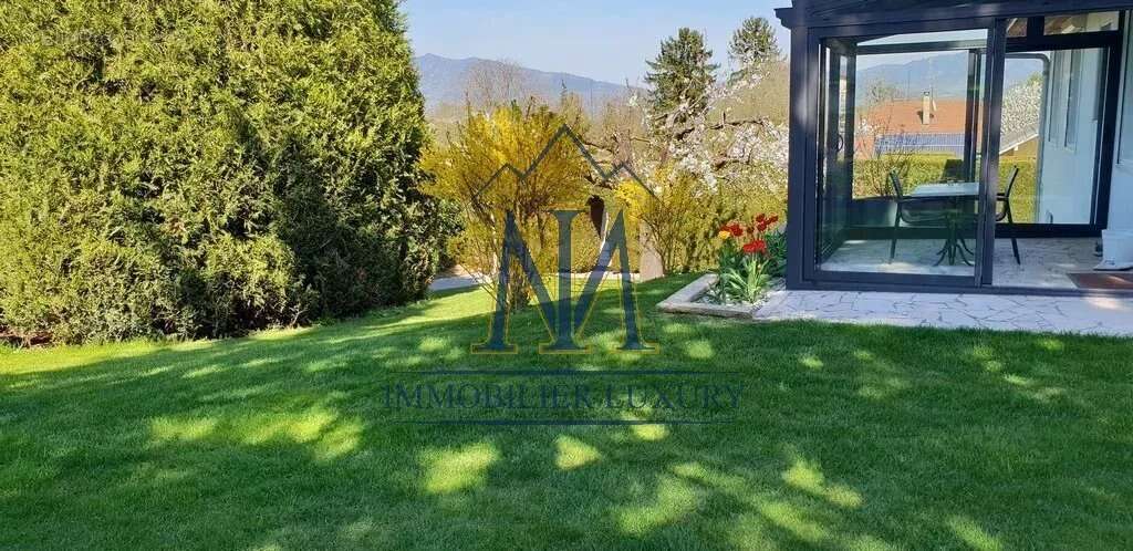 Maison à PERS-JUSSY