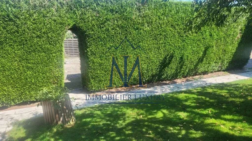 Maison à PERS-JUSSY