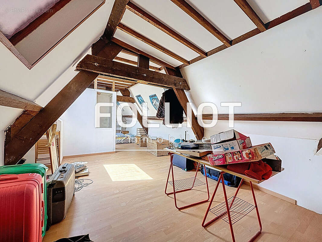 Maison à SAINT-PAIR-SUR-MER