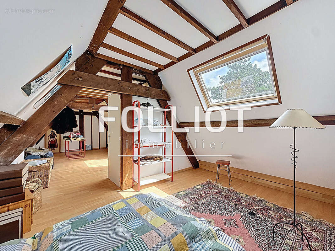 Maison à SAINT-PAIR-SUR-MER