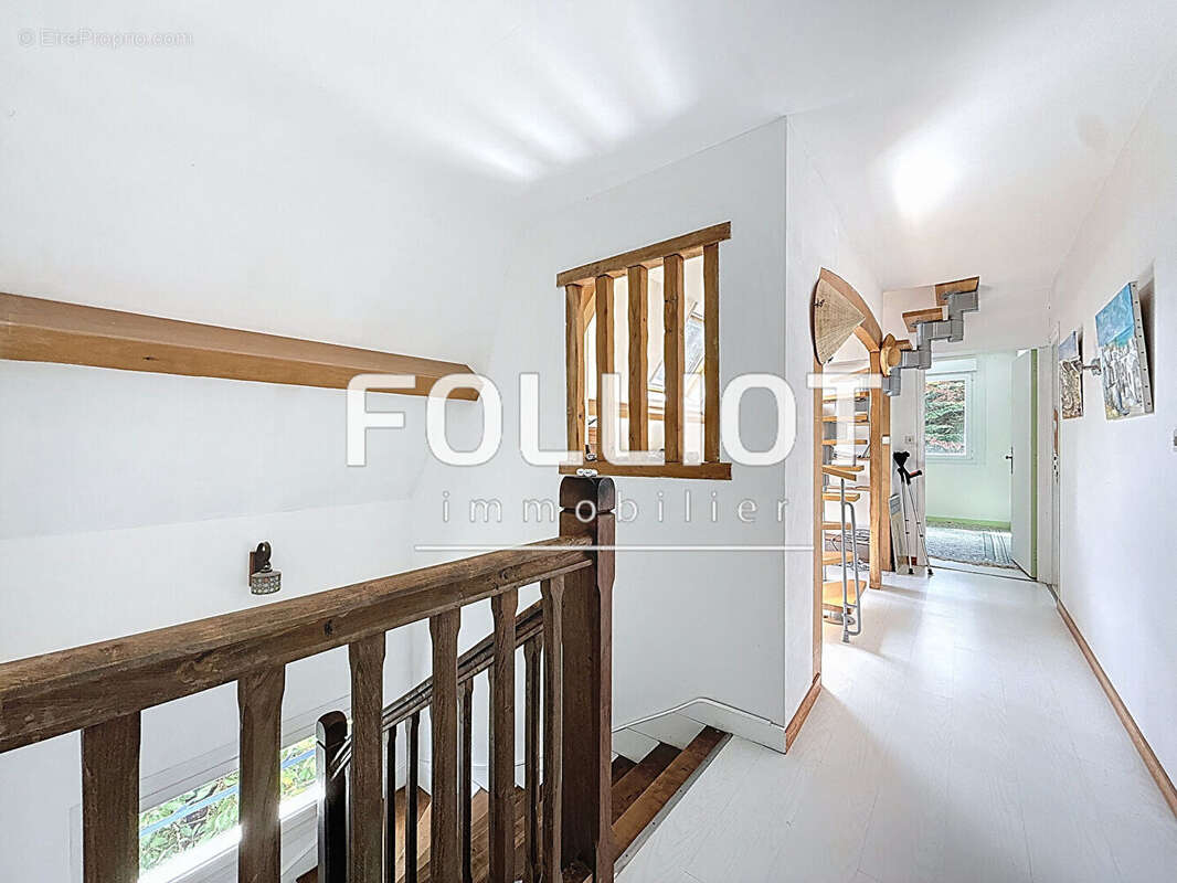 Maison à SAINT-PAIR-SUR-MER