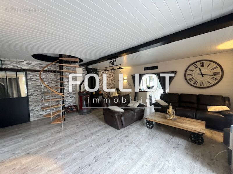 Maison à LE BENY-BOCAGE