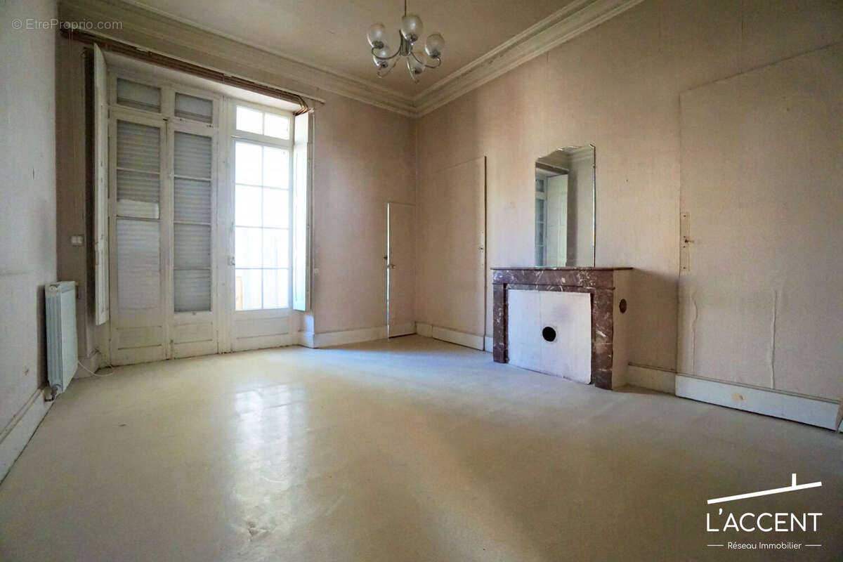 Appartement à NIMES