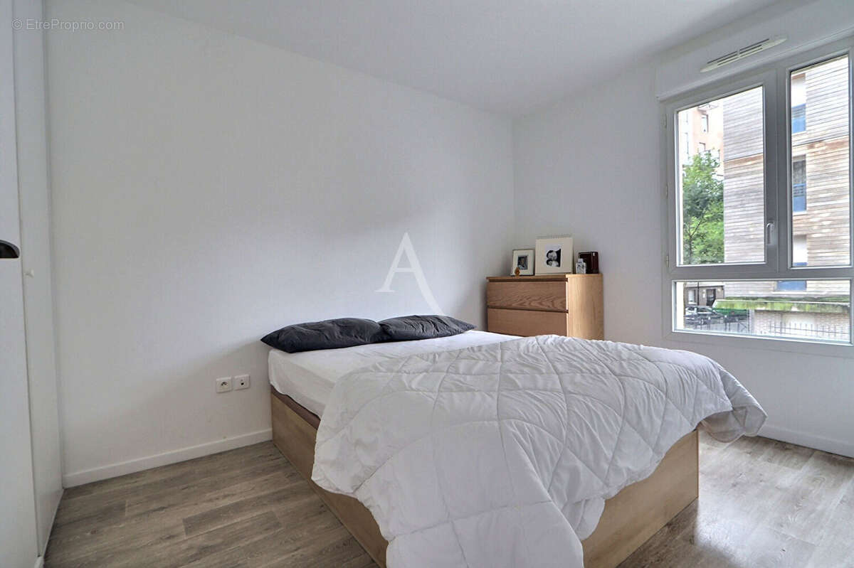 Appartement à AUBERVILLIERS