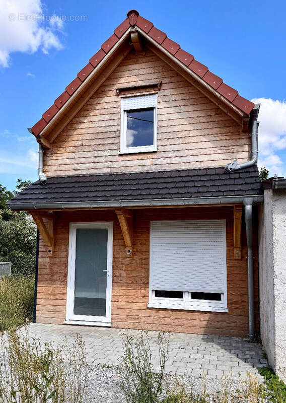 Maison à CONDE-NORTHEN