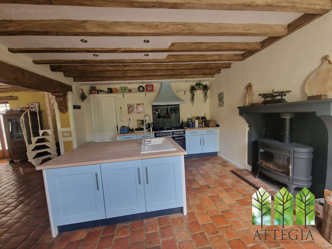 Maison à PREVERANGES