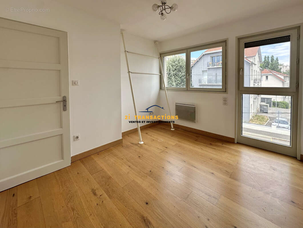 Maison à SAINT-ETIENNE