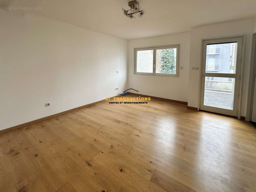 Maison à SAINT-ETIENNE