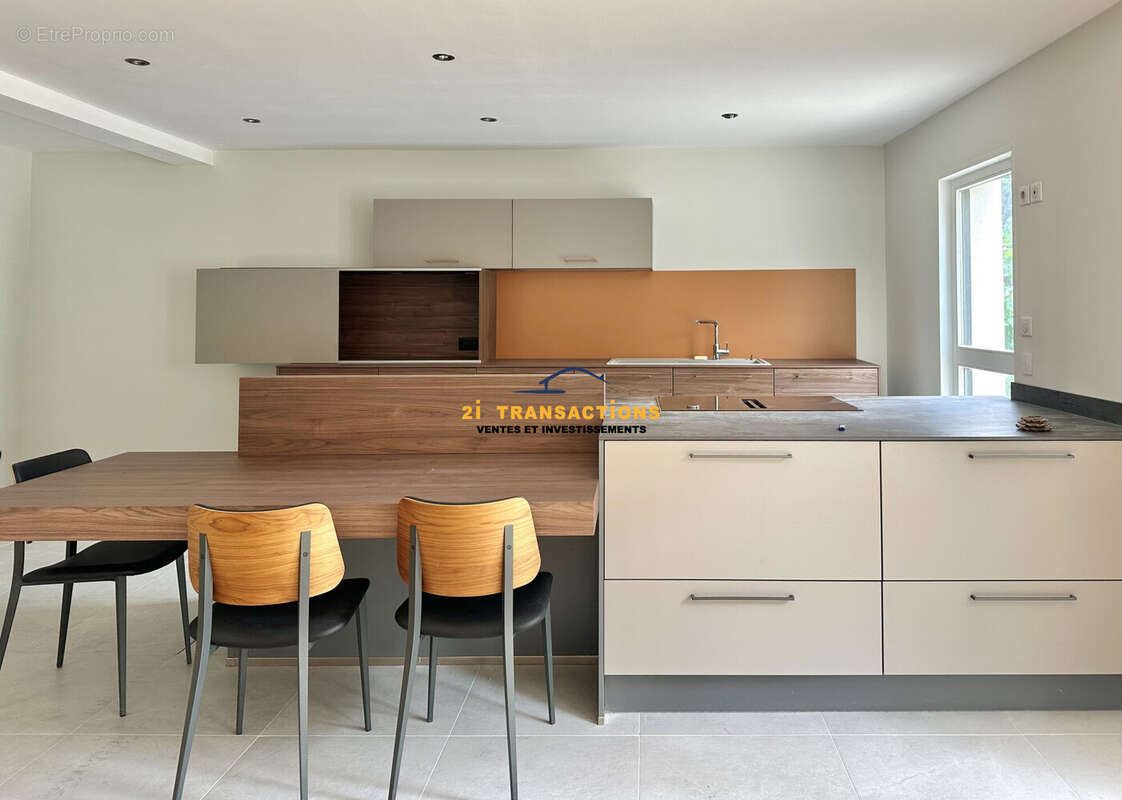 Maison à SAINT-ETIENNE