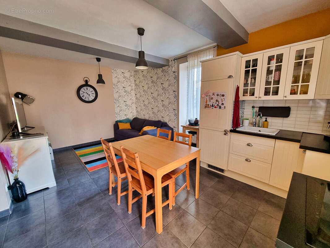 Maison à SAINT-PRIEST