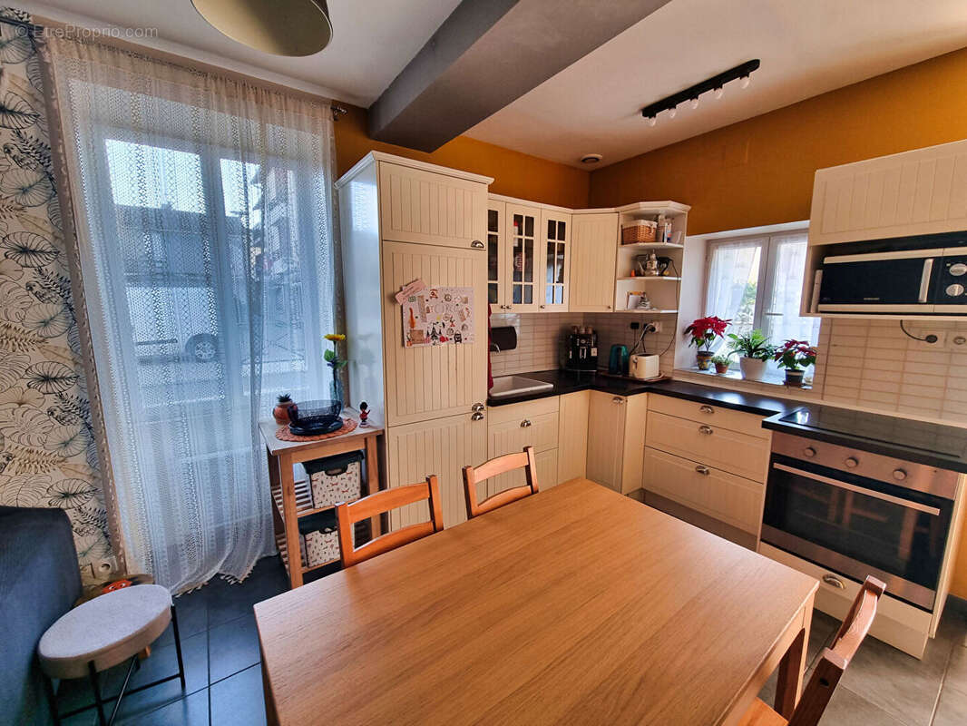 Maison à SAINT-PRIEST